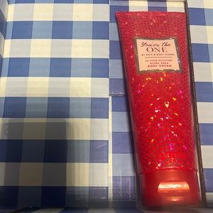 Bath and body works ultra shea body cream